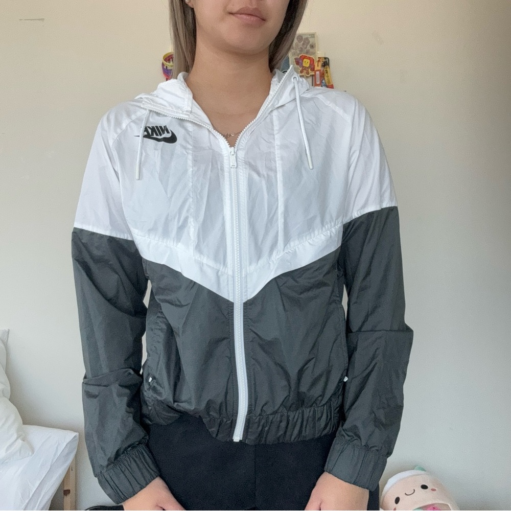 Nike Colourblock Windbreaker